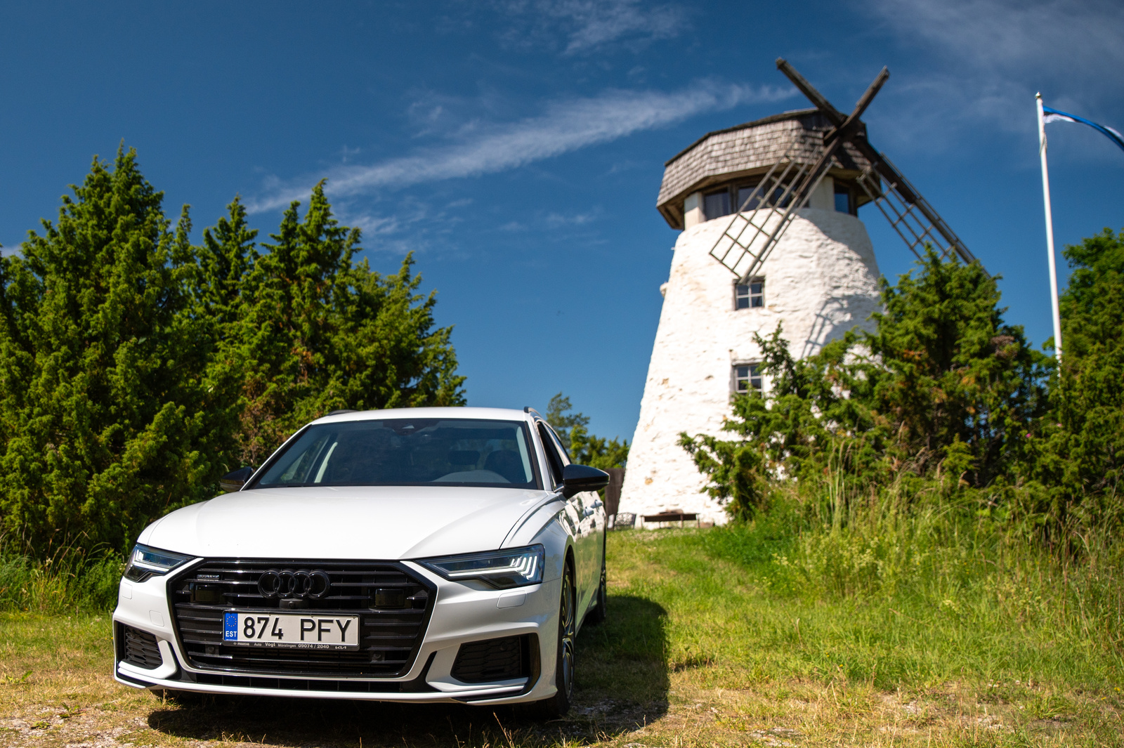 Audi A6 2021, photo 2/11