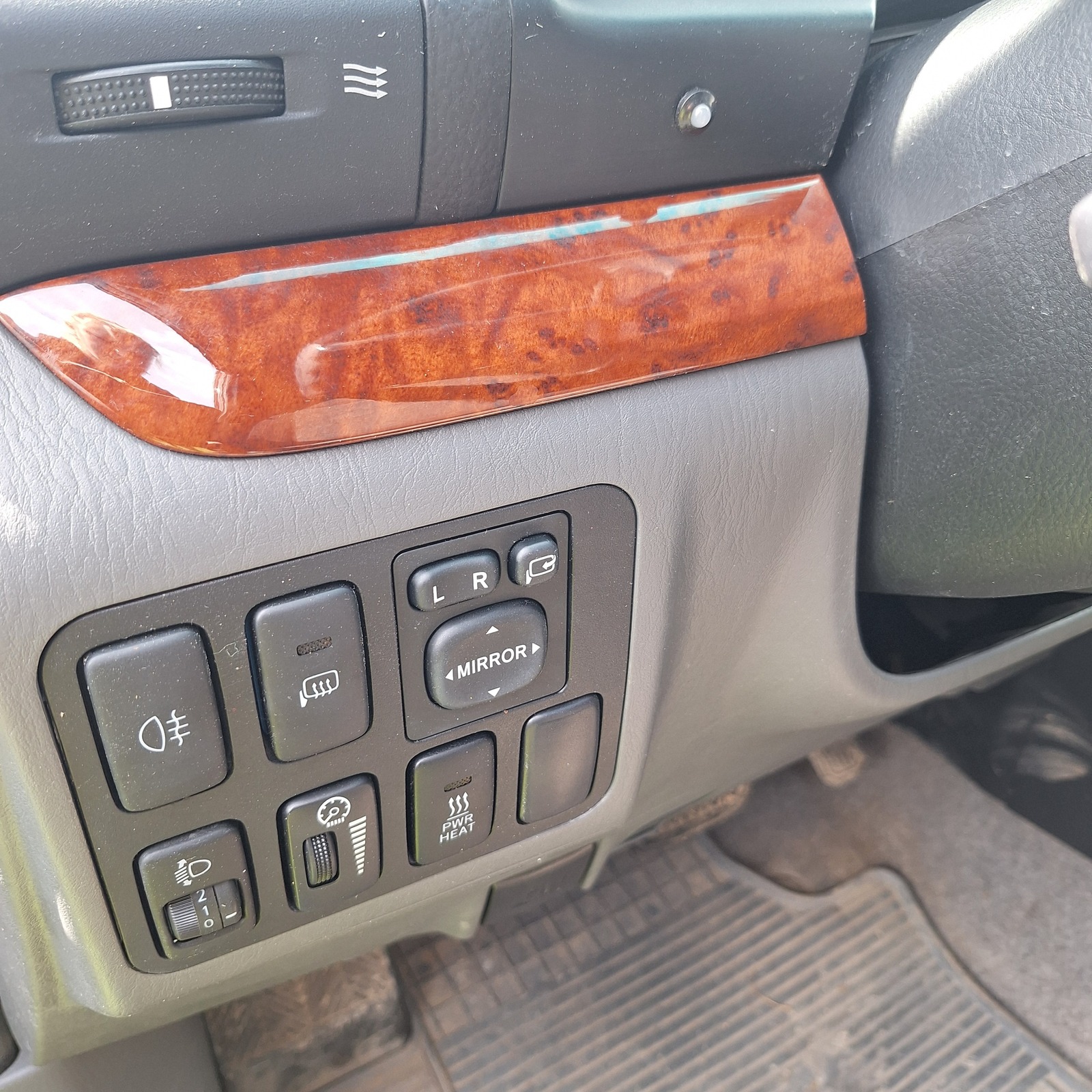 Toyota Land Cruiser 2006, photo 7/11
