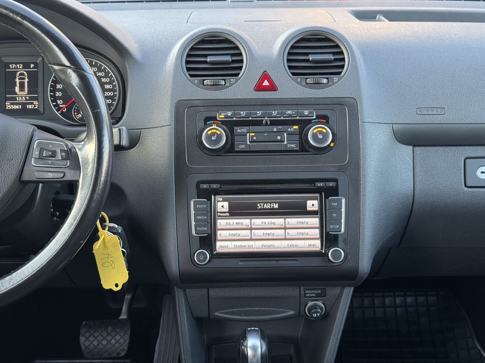 Volkswagen Caddy 2013, photo 5/11