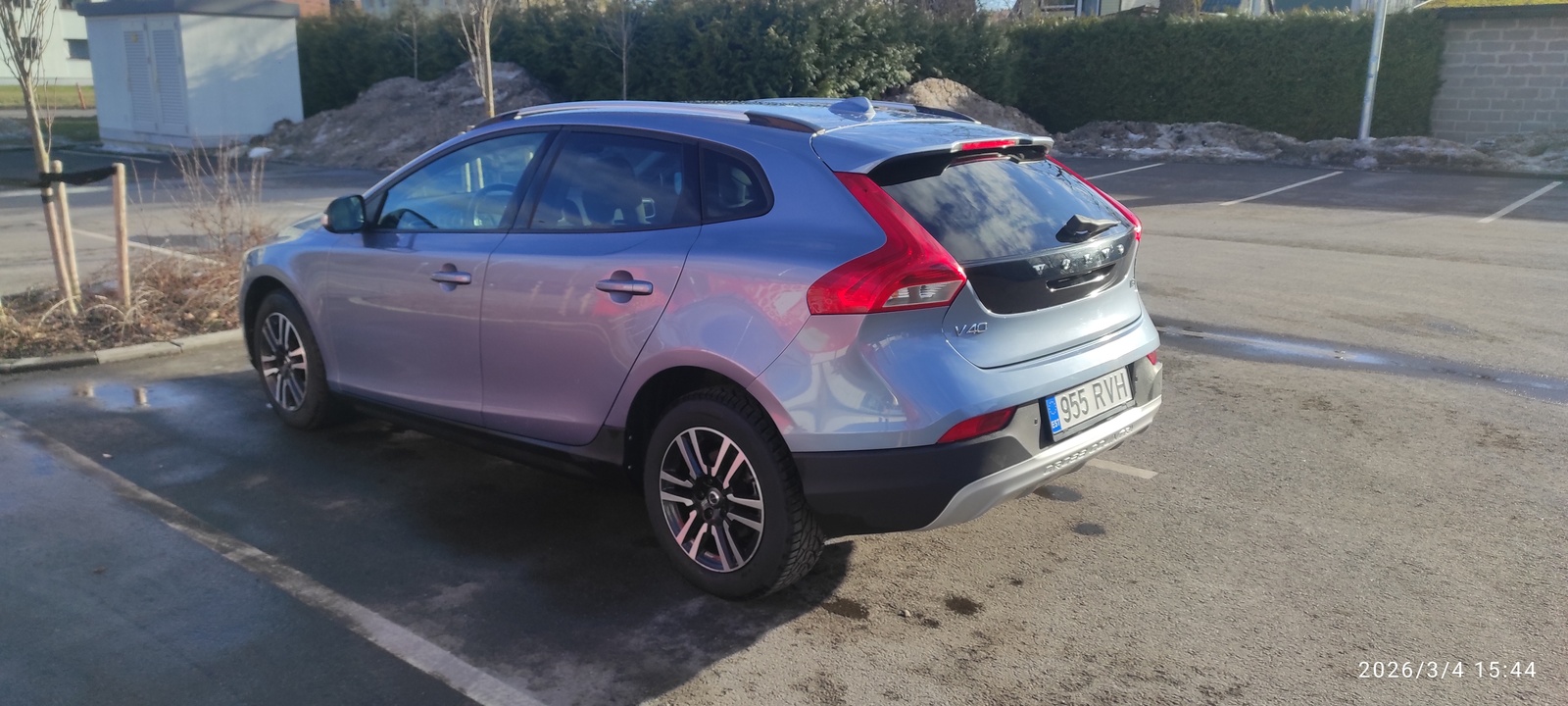 Volvo V40 Cross Country 2017, photo 5/8