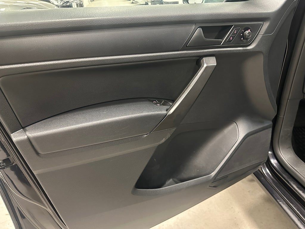 Volkswagen Caddy 2019, kuva 7/23