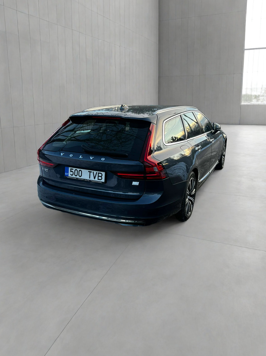 Volvo V90 2020, photo 3/14