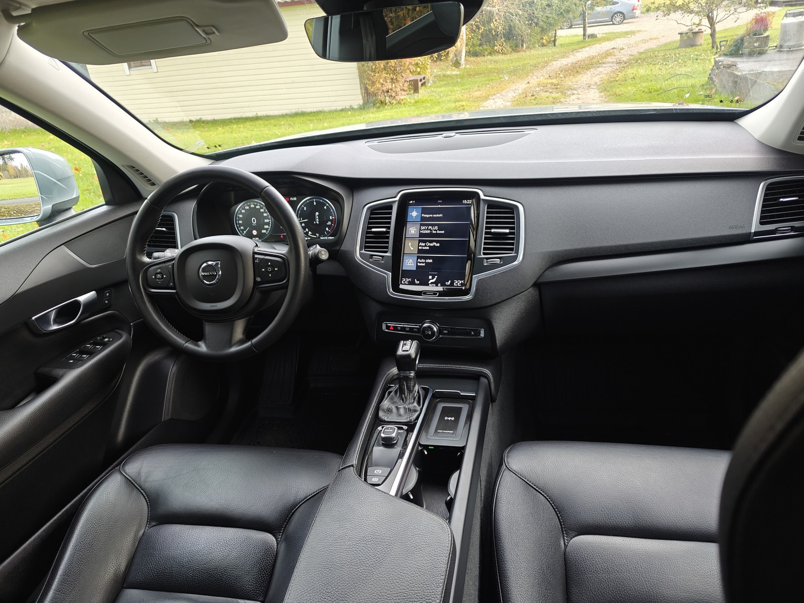 Volvo XC90 2017, photo 3/10