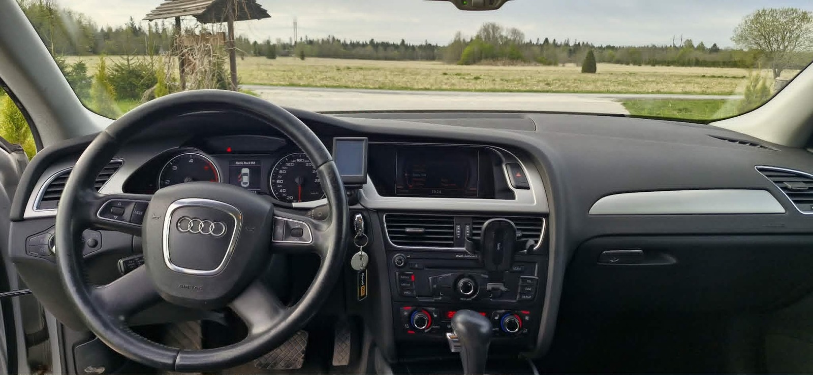 Audi A4 2010, photo 4/6