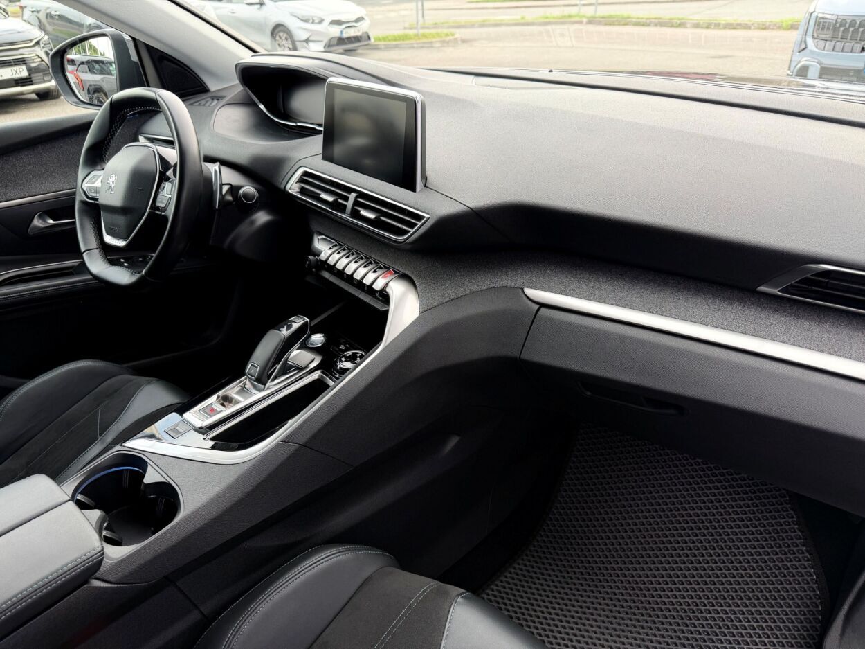 Peugeot 5008 2019, photo 4/10