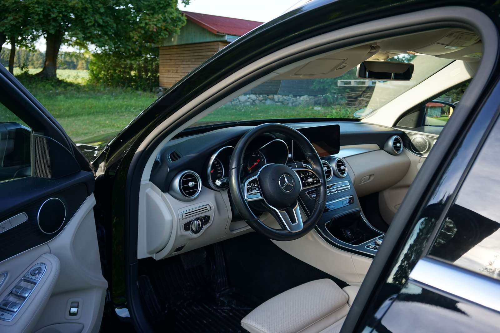 Mercedes-Benz C 200 2018, photo 5/7