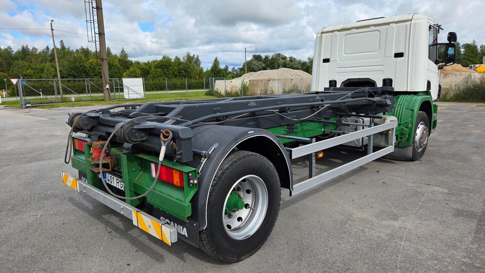 Scania P94 4X2 220 1998, kuva 3/14