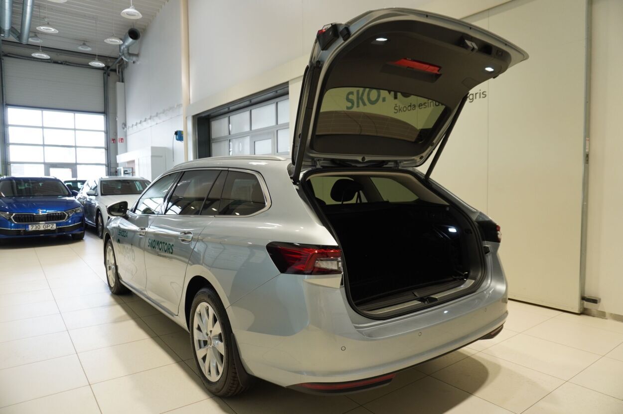 Škoda Superb 2026, photo 6/22