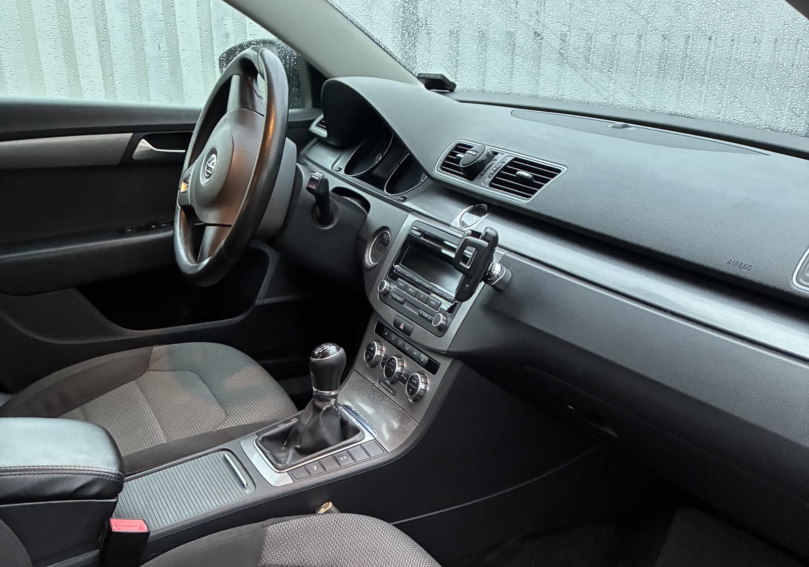 Volkswagen Passat 2013, photo 5/13