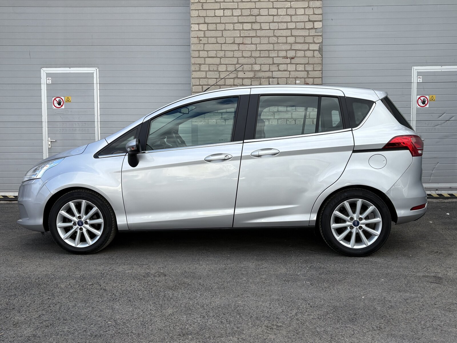 Ford B-Max 2014, kuva 4/20