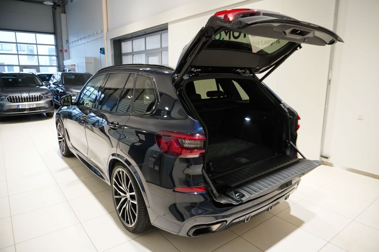 BMW X5 XDRIVE40I 3.0 245kW 2021, kuva 6/32