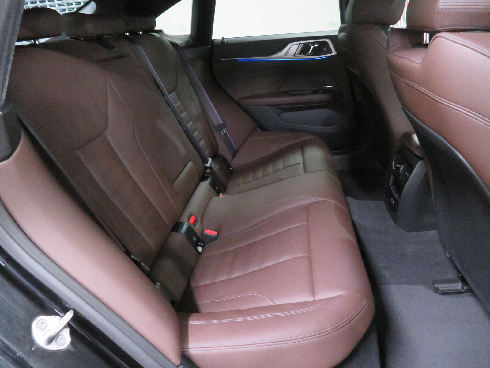 BMW i4 2025, kuva 5/10