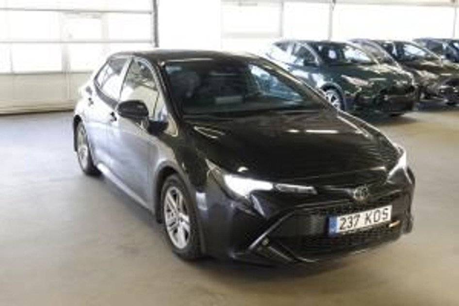 Toyota Corolla, 2021, 1.2, 85 kW, petrol, manual, front-wheel drive