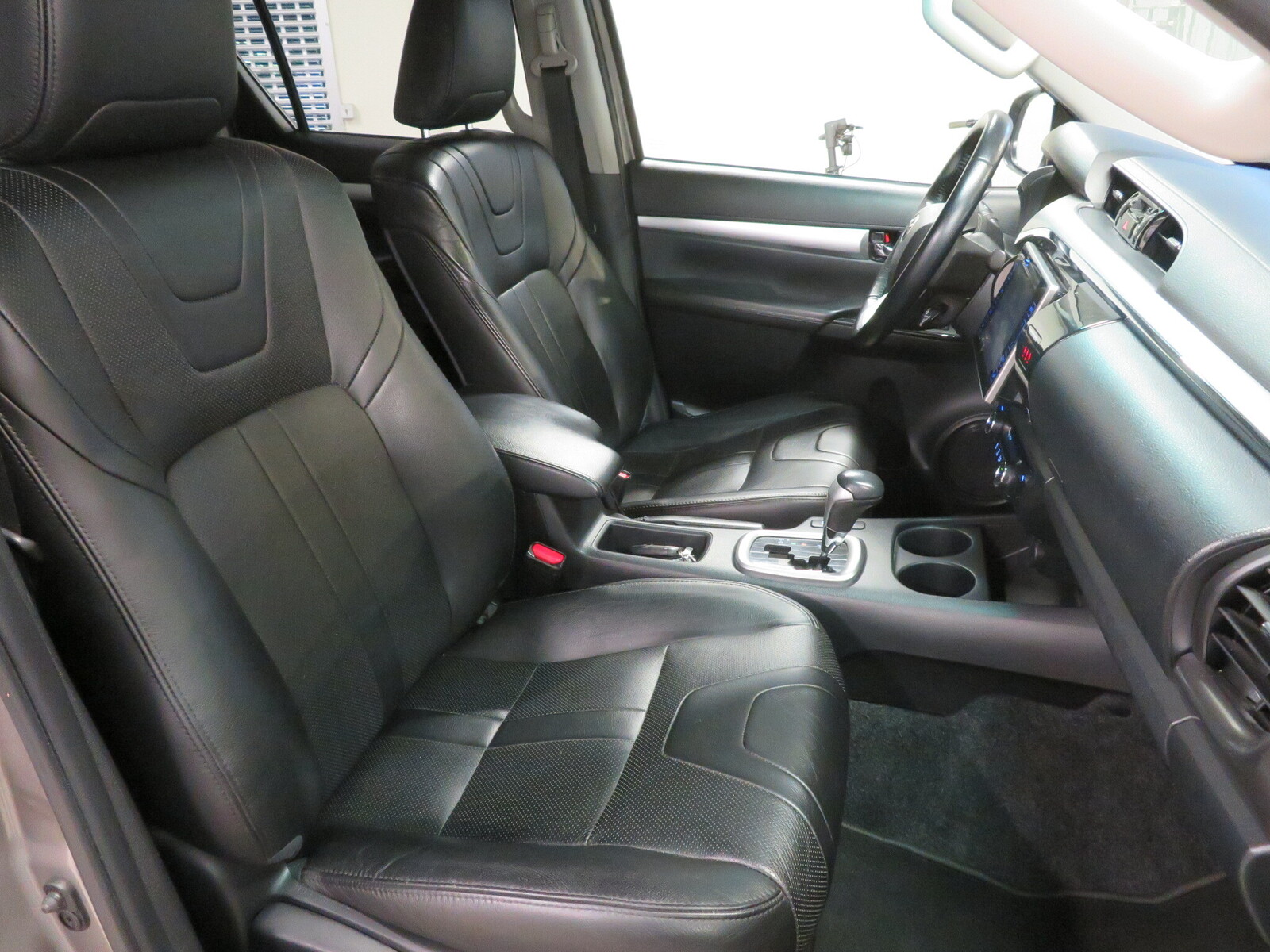 Toyota Hilux Legend 2.4 110kW 2017, photo 4/10