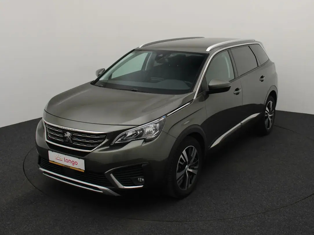Peugeot 5008 1.2 96kW