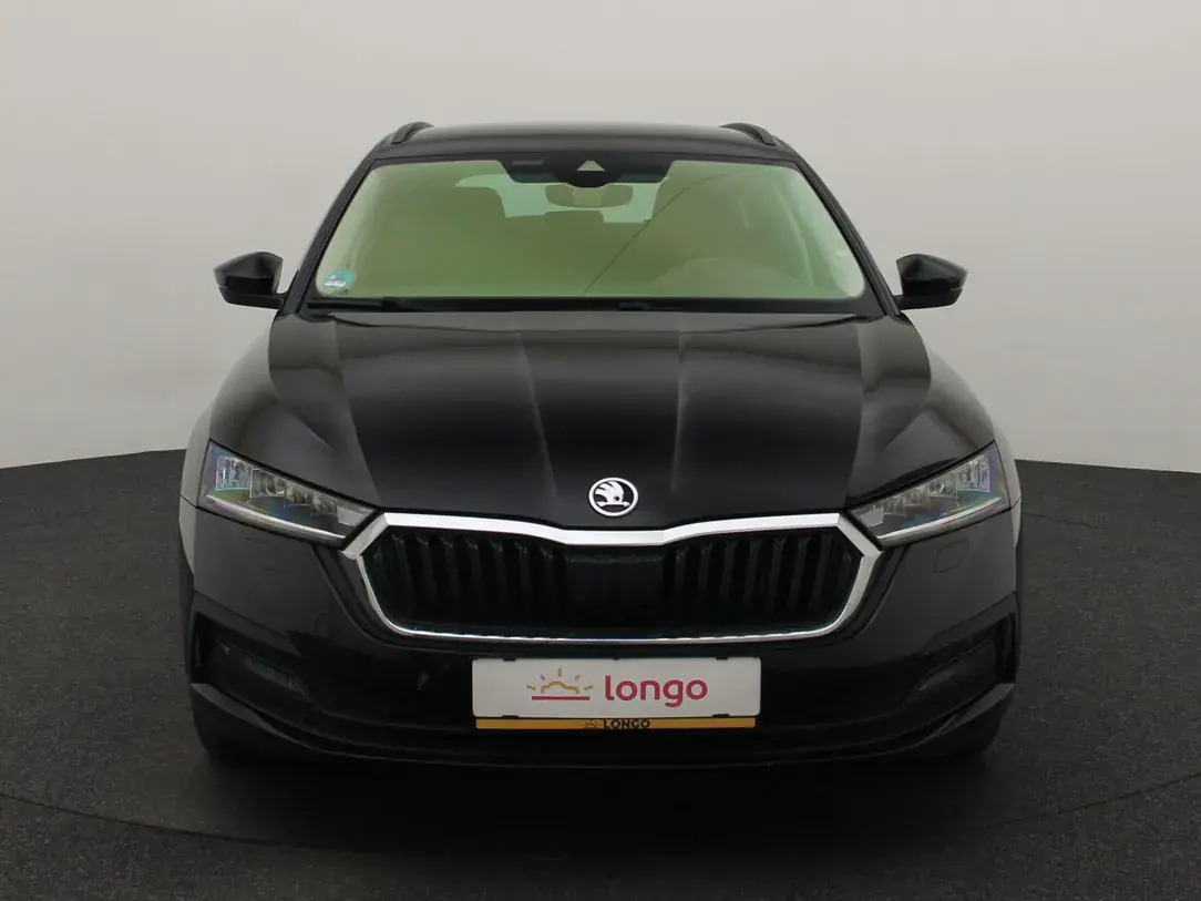 Škoda Octavia 2022, photo 3/33