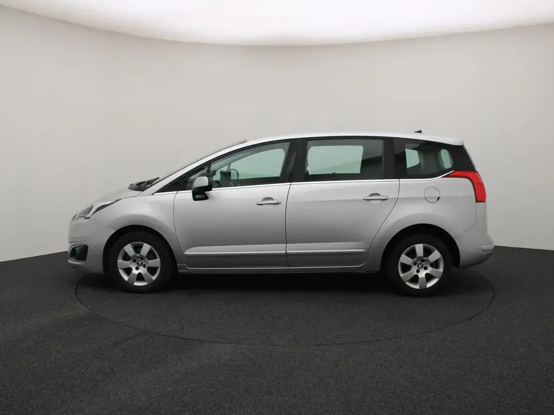 Peugeot 5008 2015, kuva 6/10