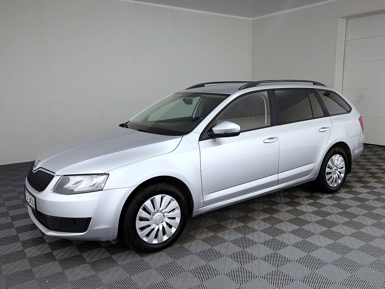 Škoda Octavia 2013, photo 2/7