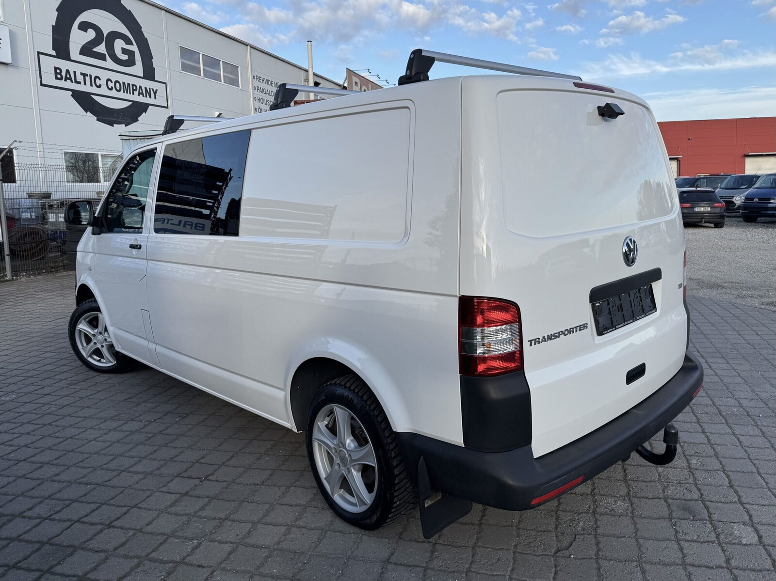 Volkswagen Transporter 2014, kuva 2/18