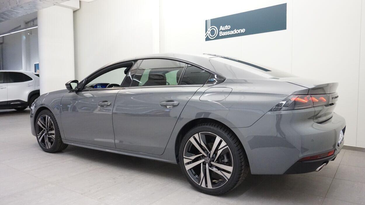 Peugeot 508 GT PHEV 225 1.6 133kW 2023, photo 4/10