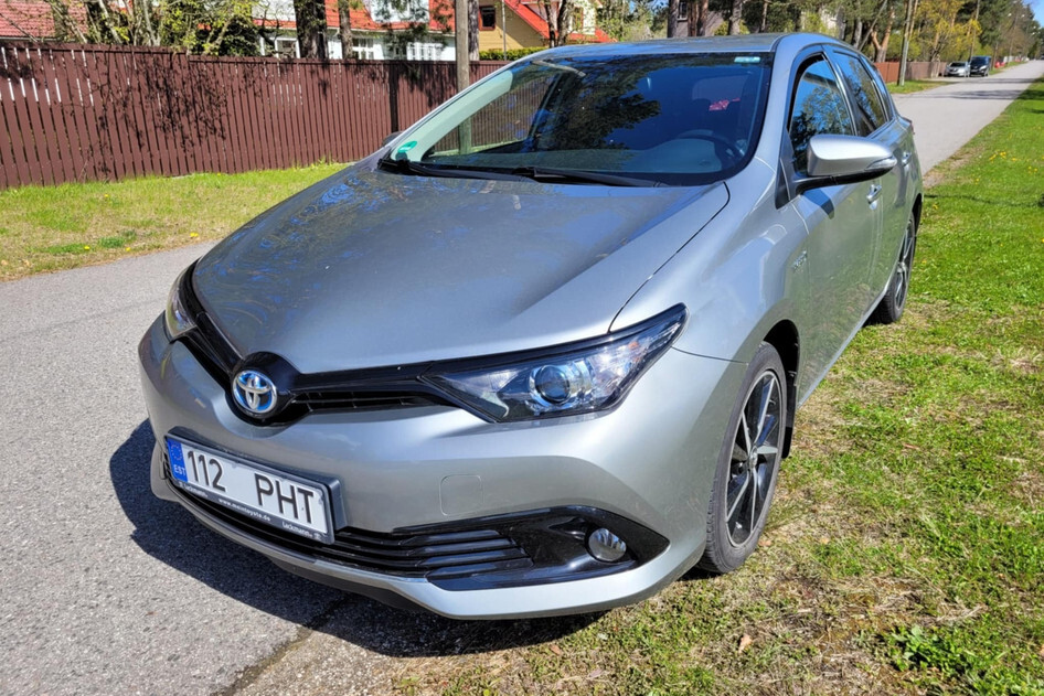 Toyota Auris, 2019, 1.8, 73 kW, hübriid (bensiin/elekter), automaat, esivedu