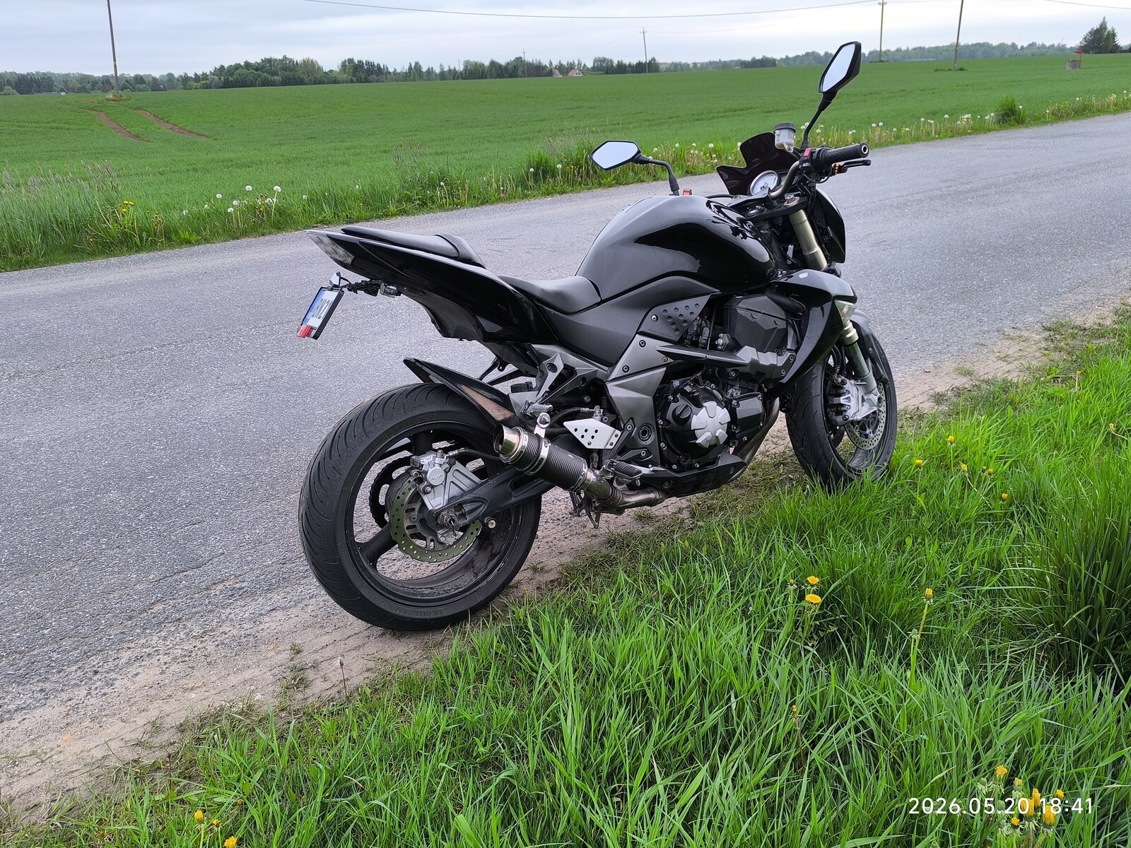 Kawasaki Z 1000 2008, kuva 4/5