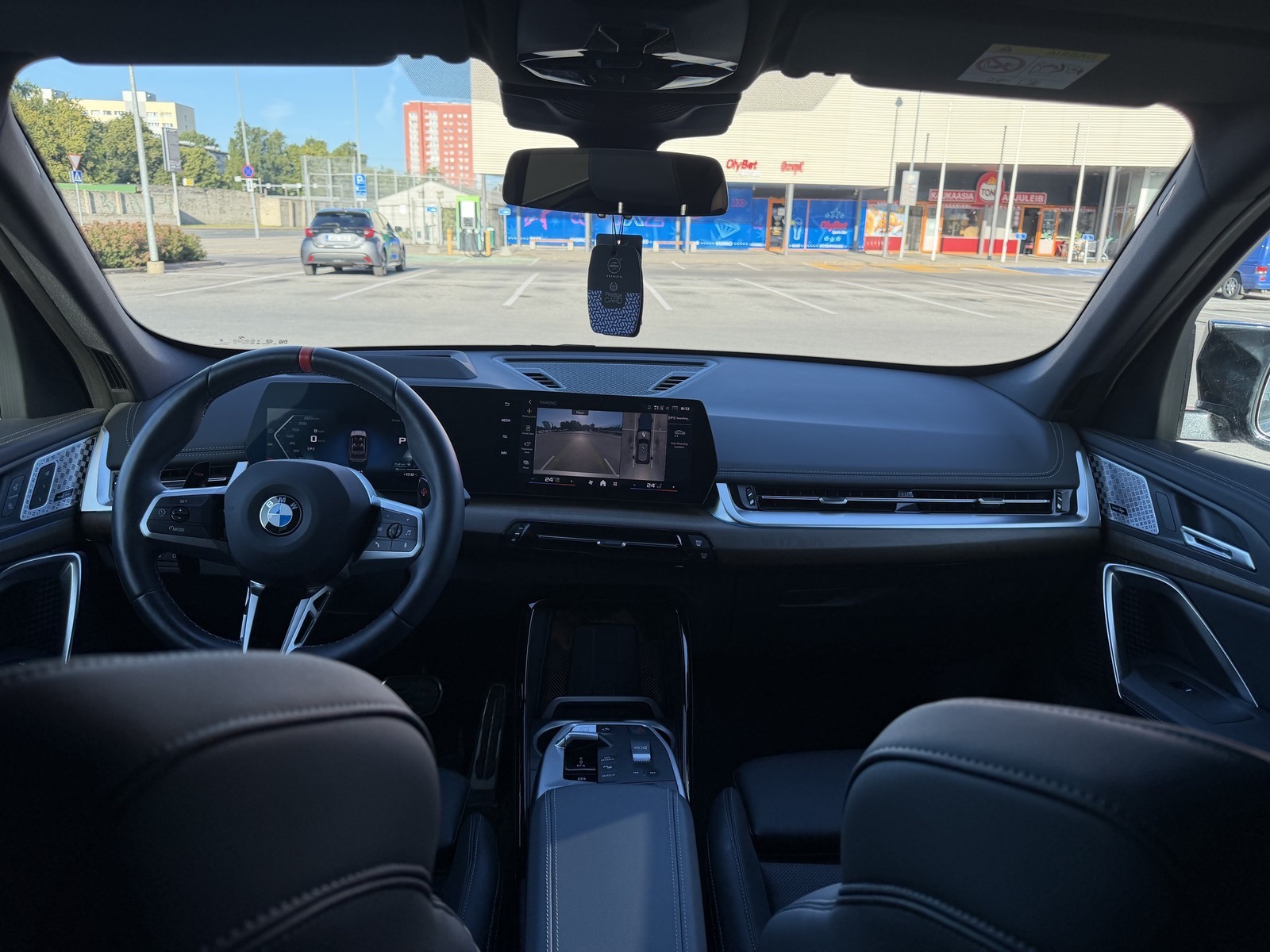 BMW X1 M35i XDRIVE 2025, photo 7/16