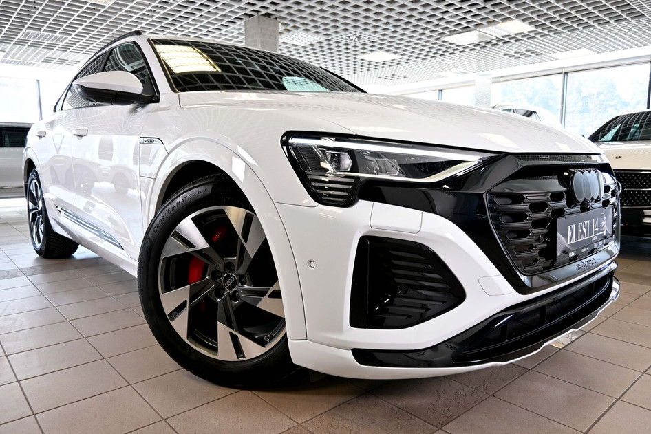 Audi e-tron, 2023, 300 kW, электричество, автомат, полный привод