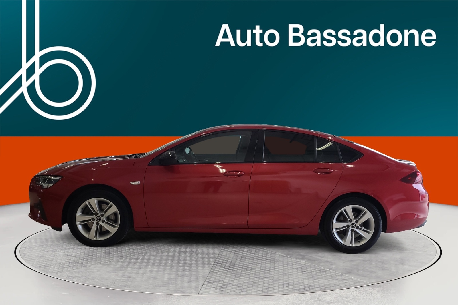 Opel Insignia 2022, photo 2/32