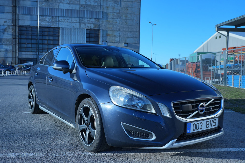Volvo S60, 2010, 2.4, 151 kW, дизель, механическая, передний привод