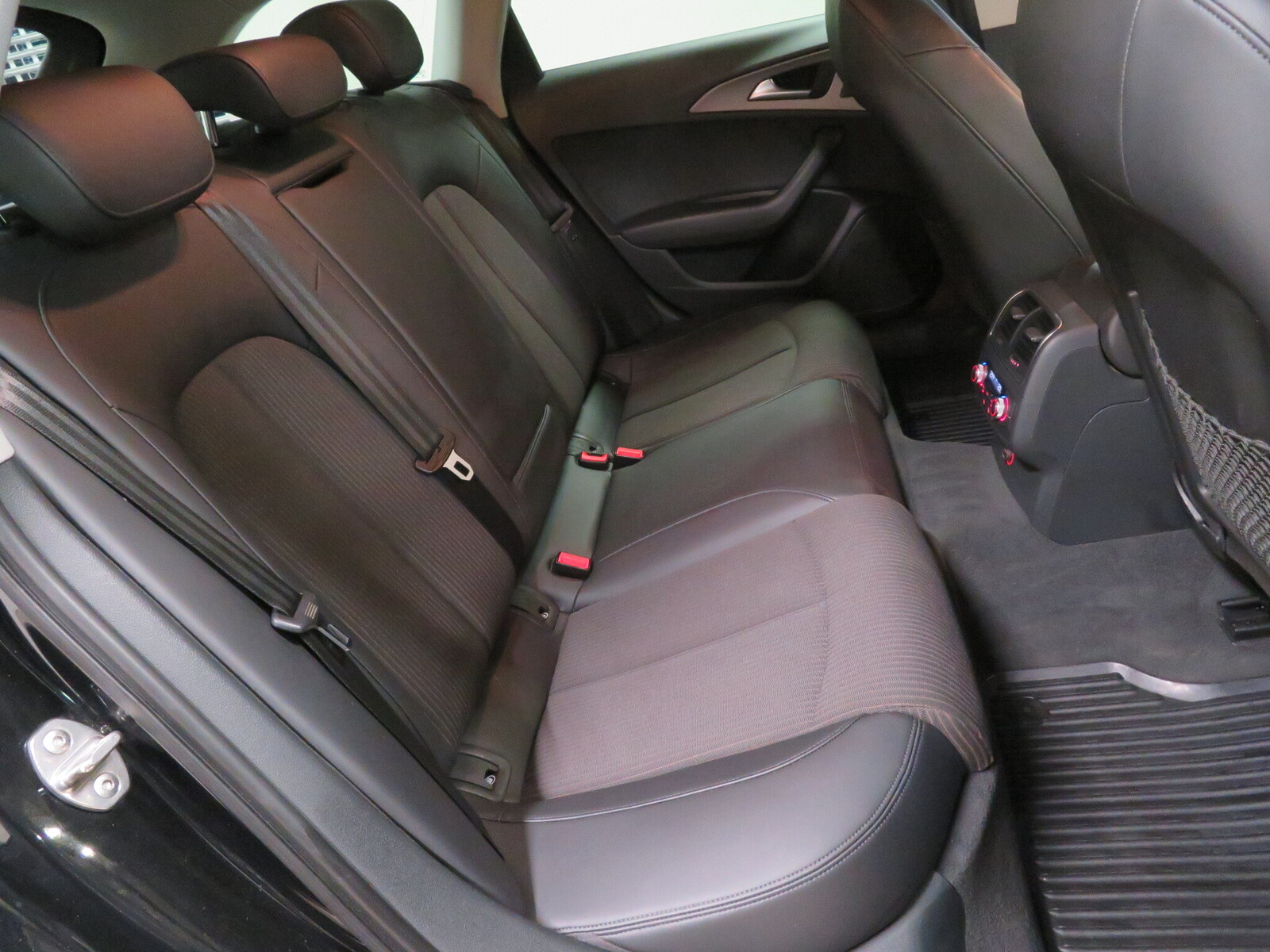 Audi A6 Allroad TDI 2013, photo 6/13