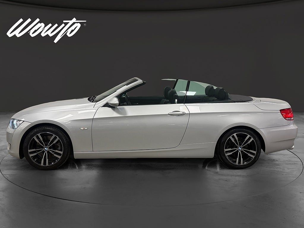BMW 325 2026, photo 7/10