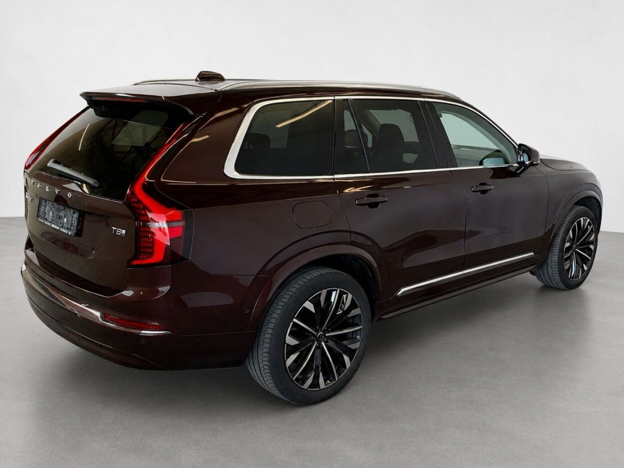 Volvo XC90 2025, photo 2/3