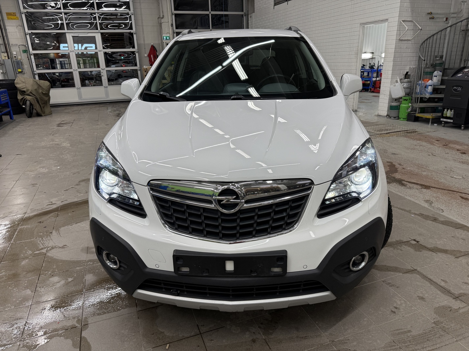 Opel Mokka 2016, photo 3/10