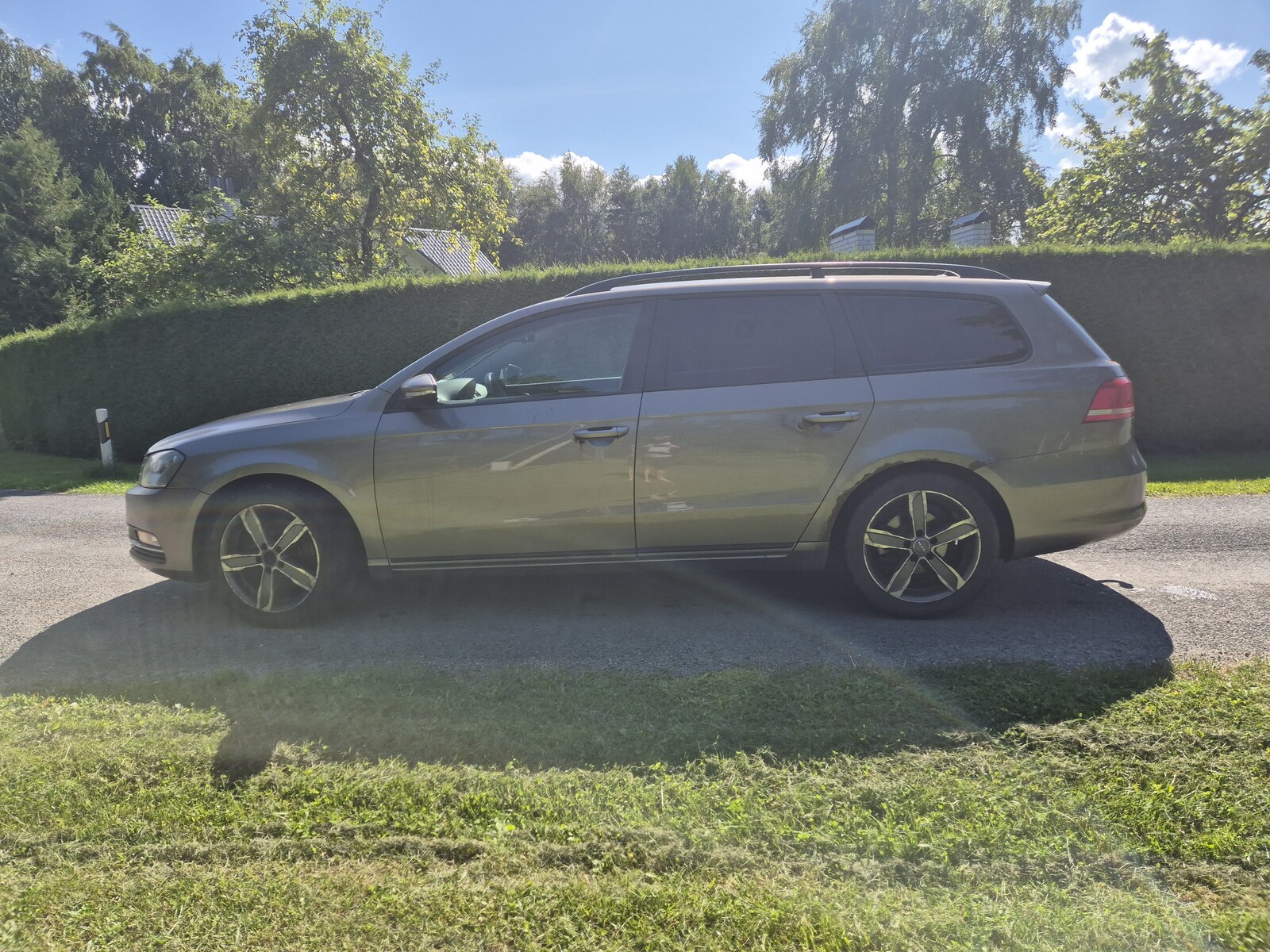 Volkswagen Passat Variant 2011, photo 3/10
