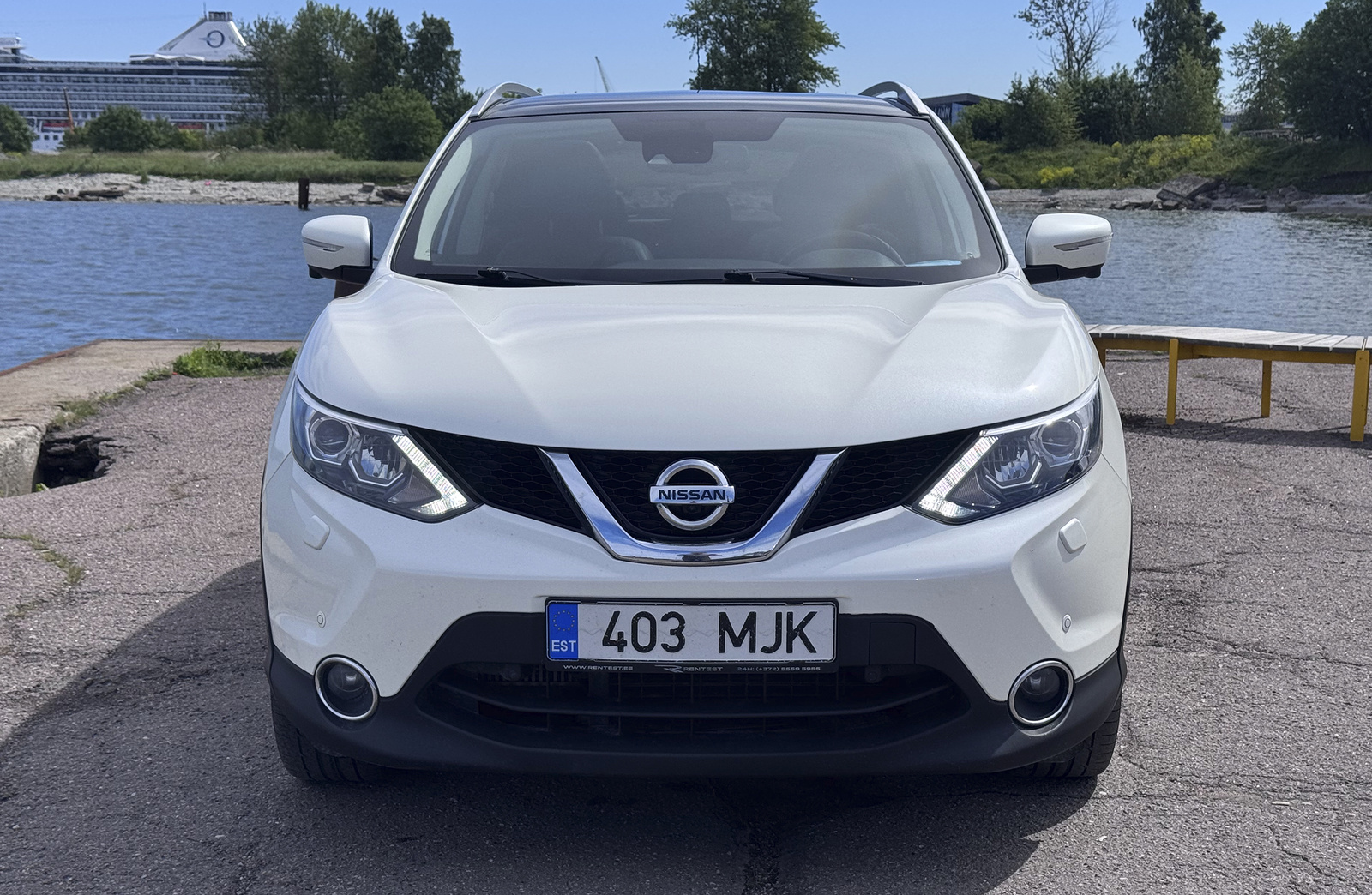 Nissan Qashqai Tekna 1.6 96kW 2014, kuva 2/35