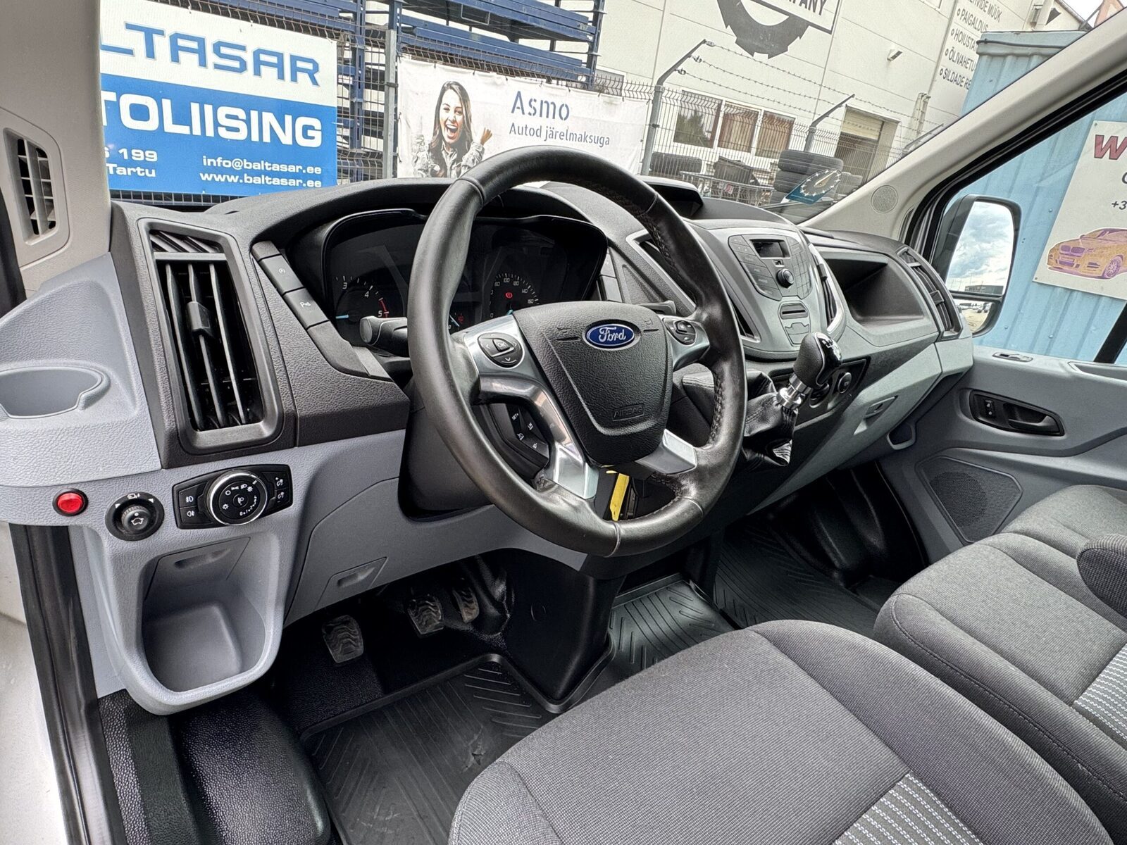 Ford Transit 2019, kuva 4/17