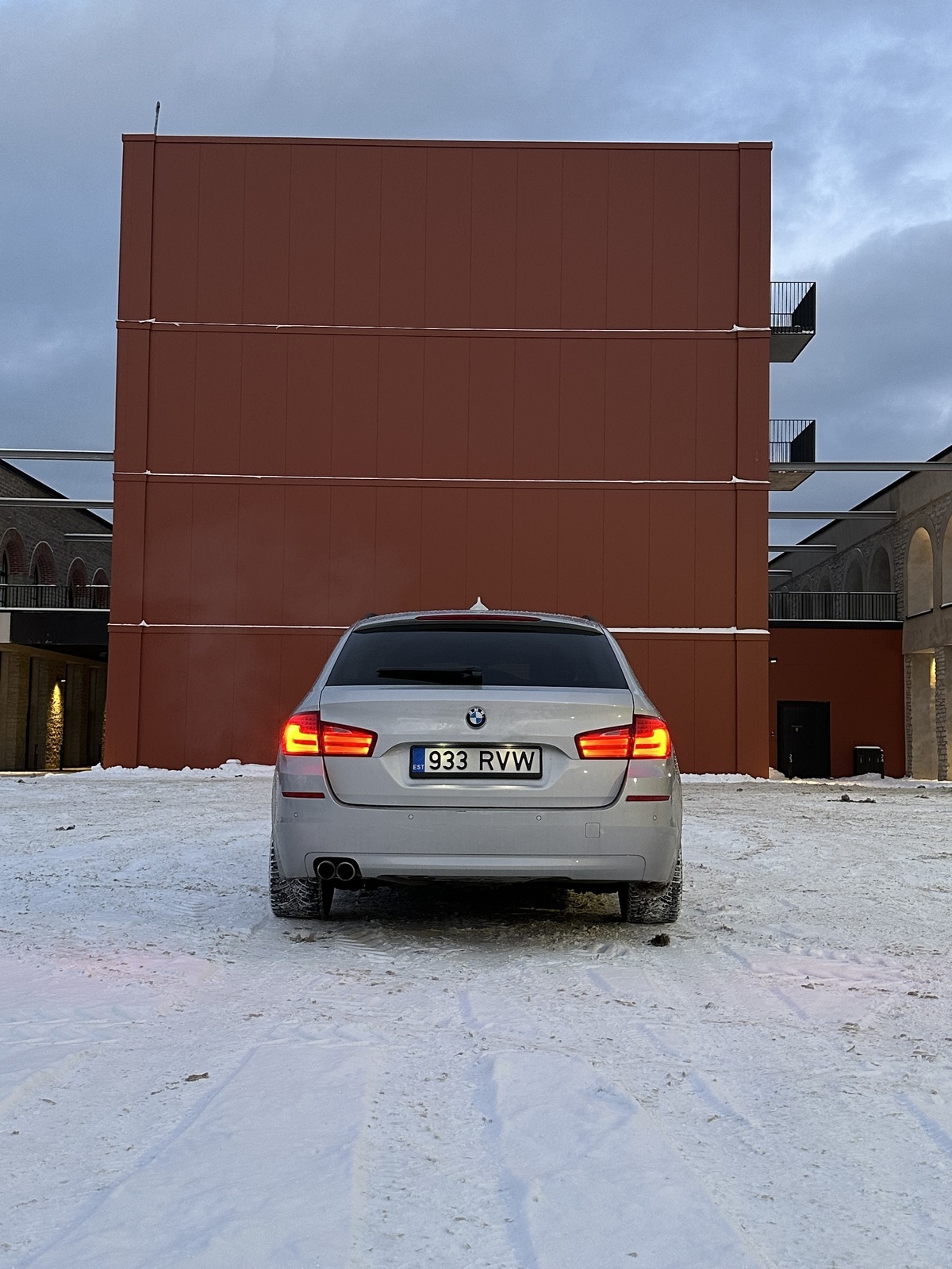 BMW 520 2013, photo 6/15
