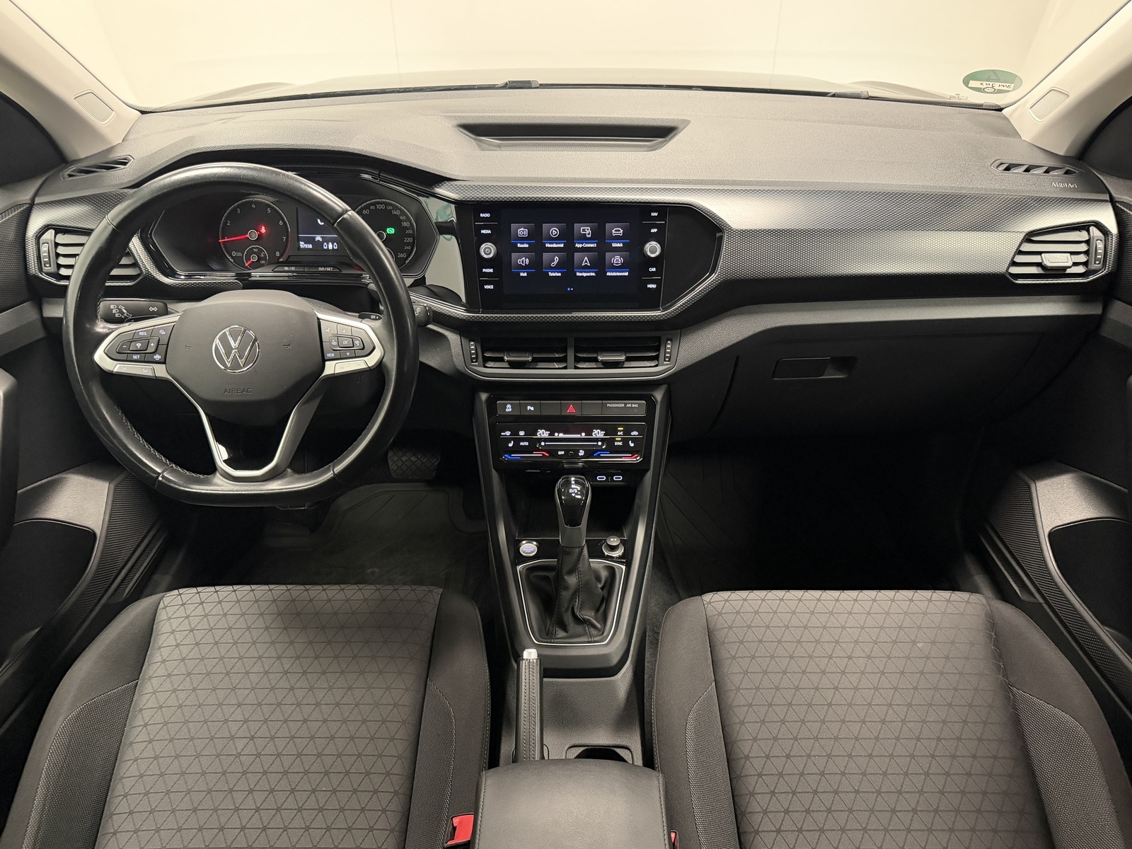 Volkswagen T-Cross 2022, photo 7/16
