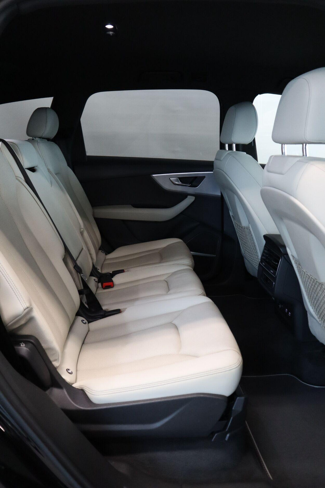 Audi Q7 2021, kuva 3/15