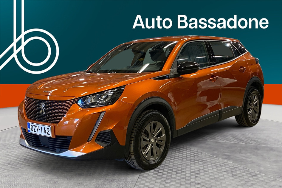 Peugeot 2008, 2023, электричество, автомат, передний привод