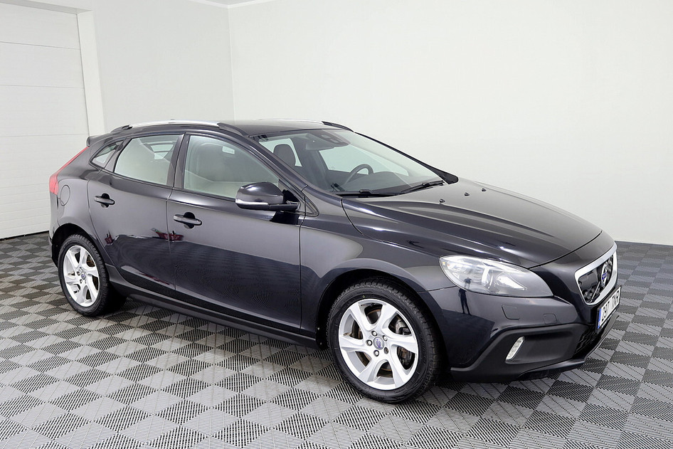 Volvo V40 Cross Country, 2014, 2.0, 132 kW, petrol, automatic, four-wheel drive