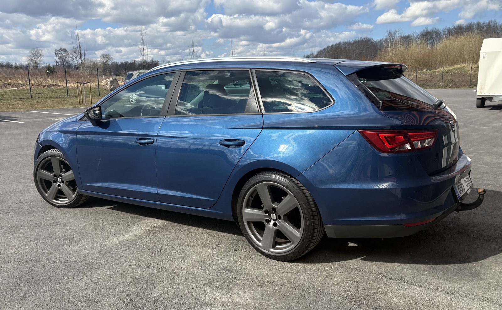 SEAT Leon 1.6 81kW 2014, photo 7/12