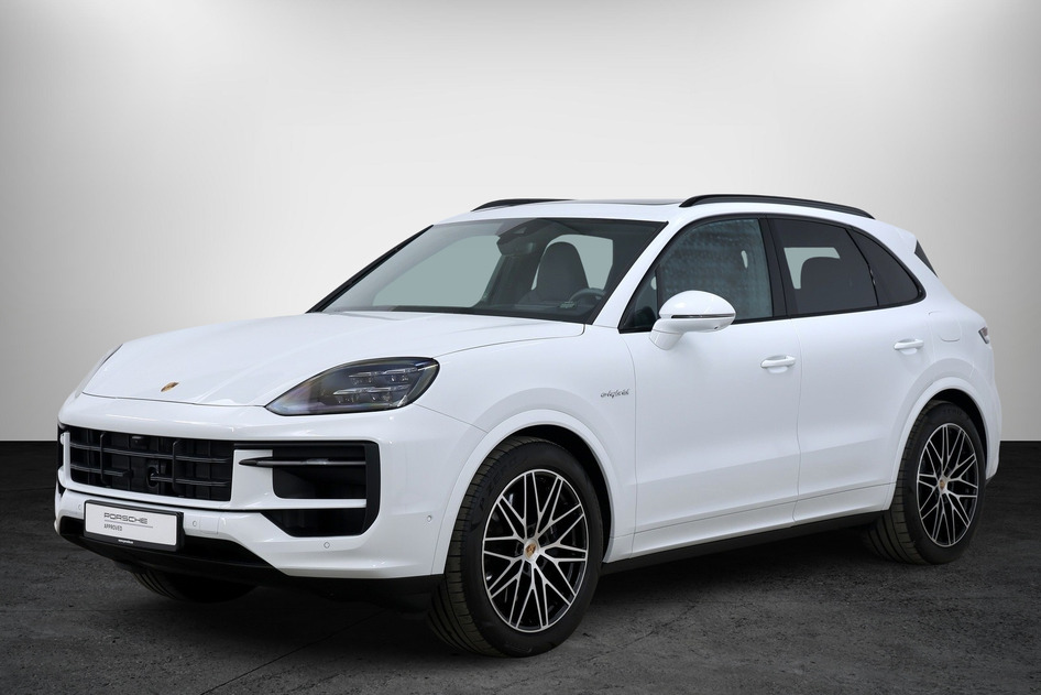 Porsche Cayenne, 2024, 3.0, 224 kW, подключаемый гибрид (бензин/электричество), автомат, полный привод