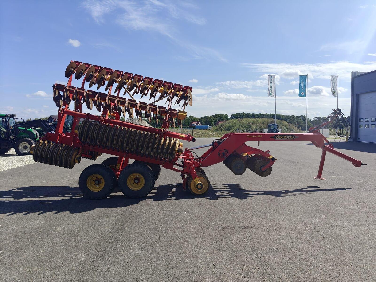 Vaderstad Carrier 820, kuva 2/10