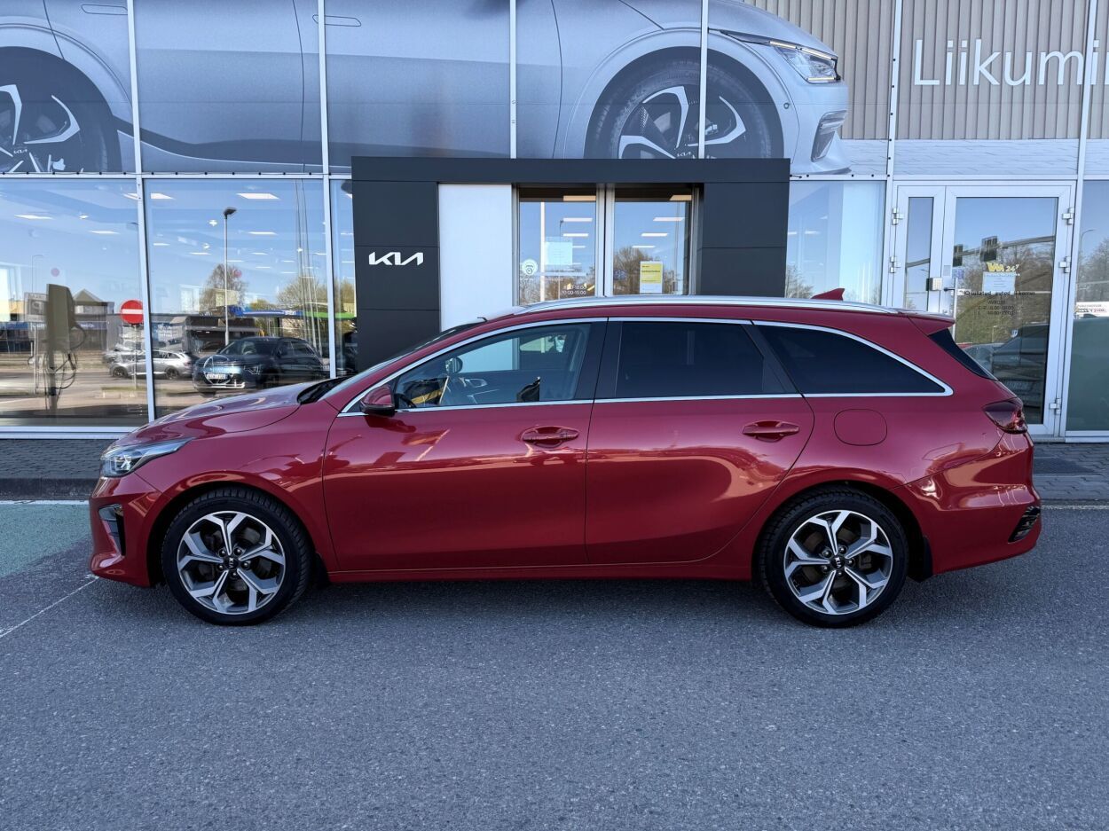 Kia cee'd Sportswagon 2021, photo 2/10