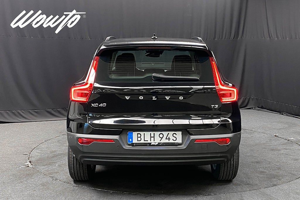 Volvo XC40 2020, photo 5/10
