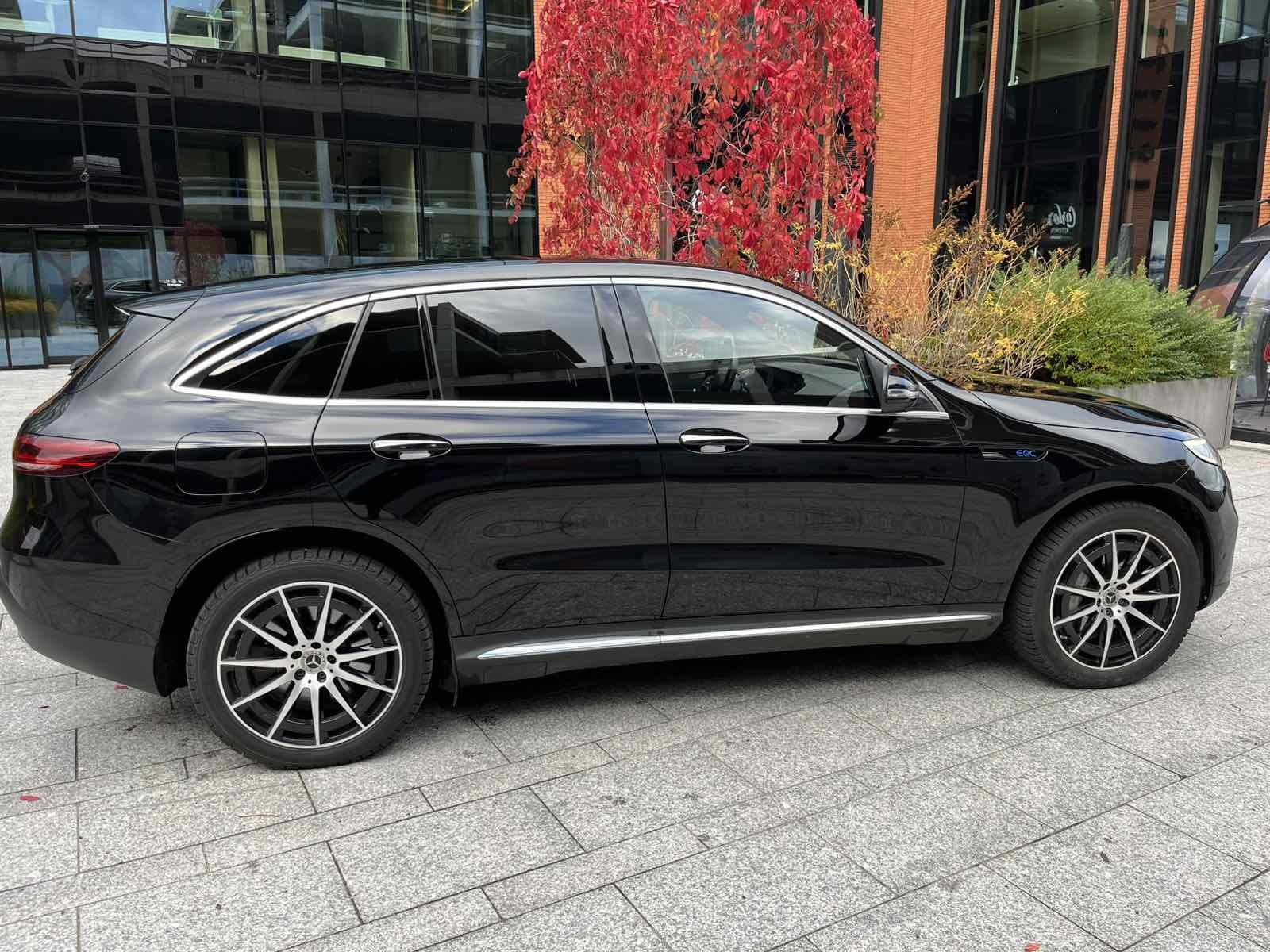 Mercedes-Benz EQC 2020, kuva 4/28
