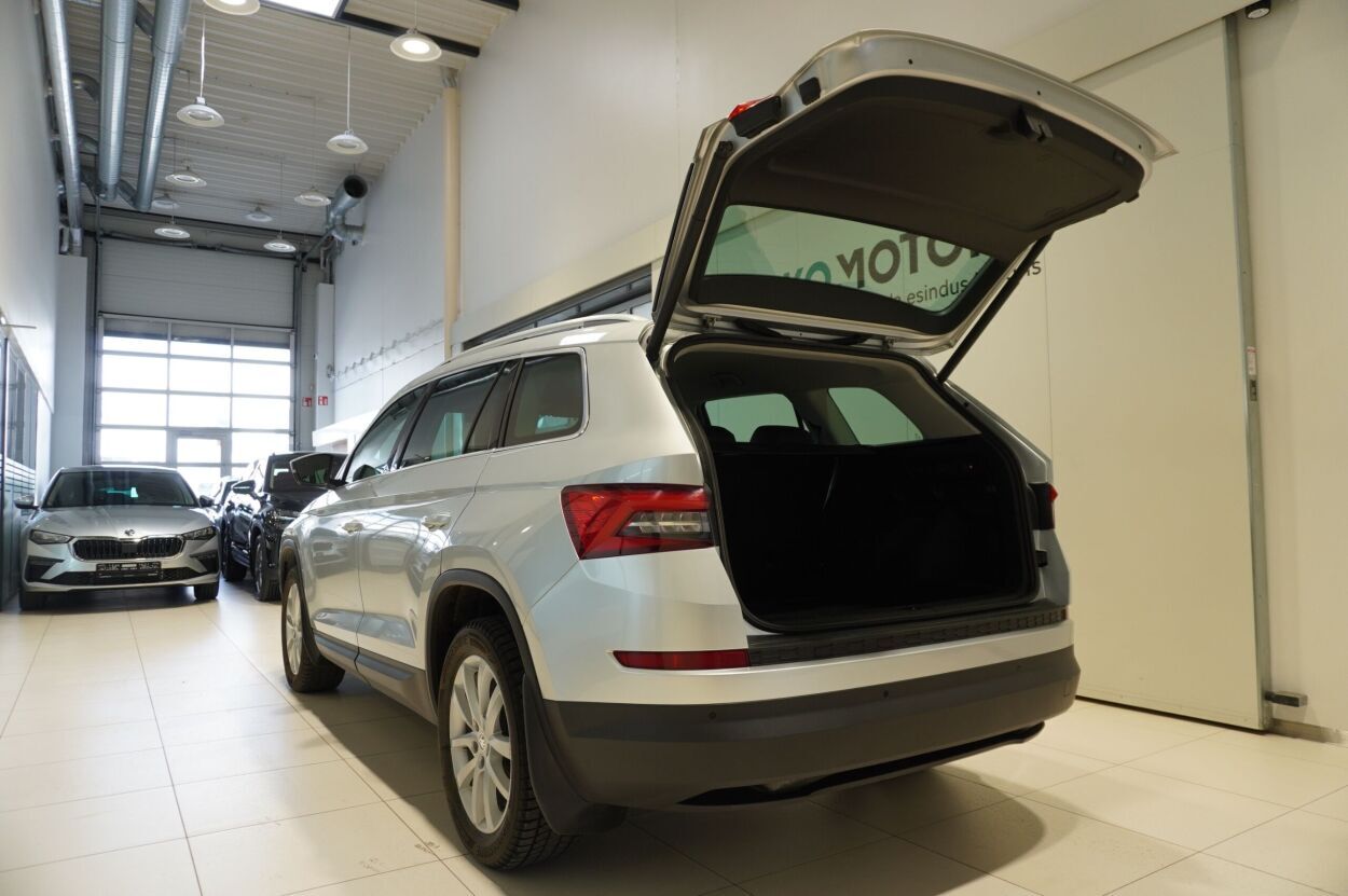 Škoda Kodiaq 2017, photo 6/26