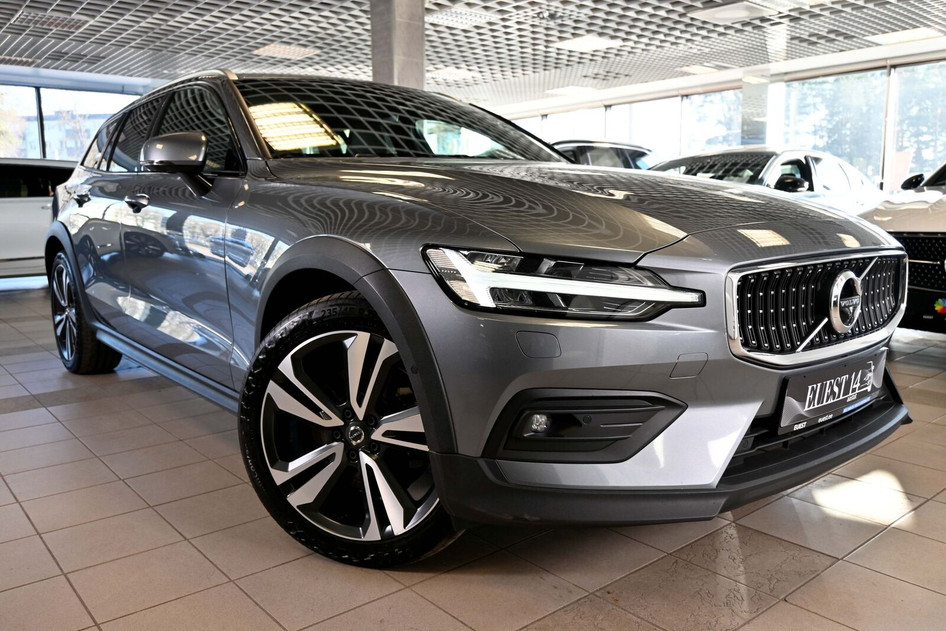 Volvo V60 Cross Country, 2019, 2.0, 140 kW, diisel, automaat, nelikvedu